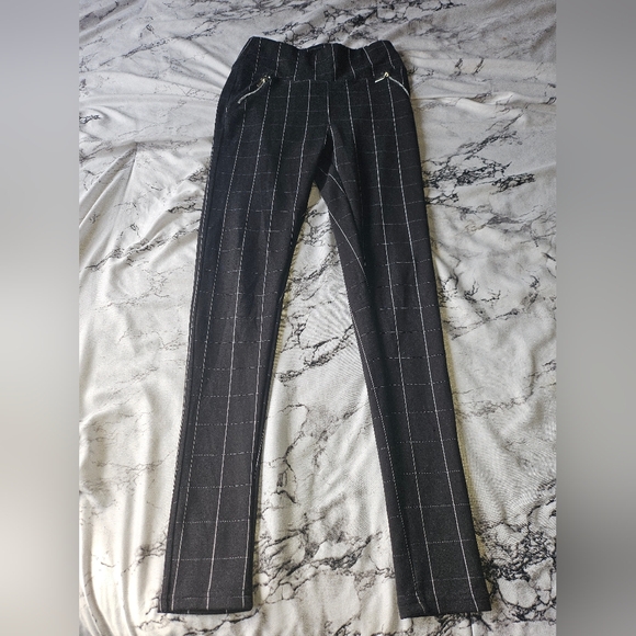 5 For $25✨Womens Medium Checked White Striped & Black Soft Leggings Tights Pants - Picture 6 of 7